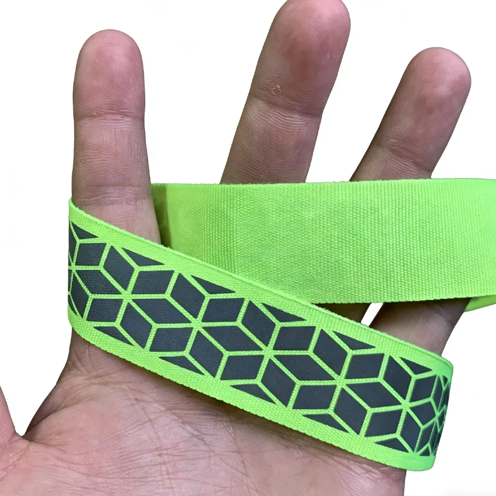 ZERZEEMOOY 5 yard/lot 25mm Nylon Webbing Strap Reflective Webbing Warning Green Red Stripe Ribbon Weaving Piping Taps