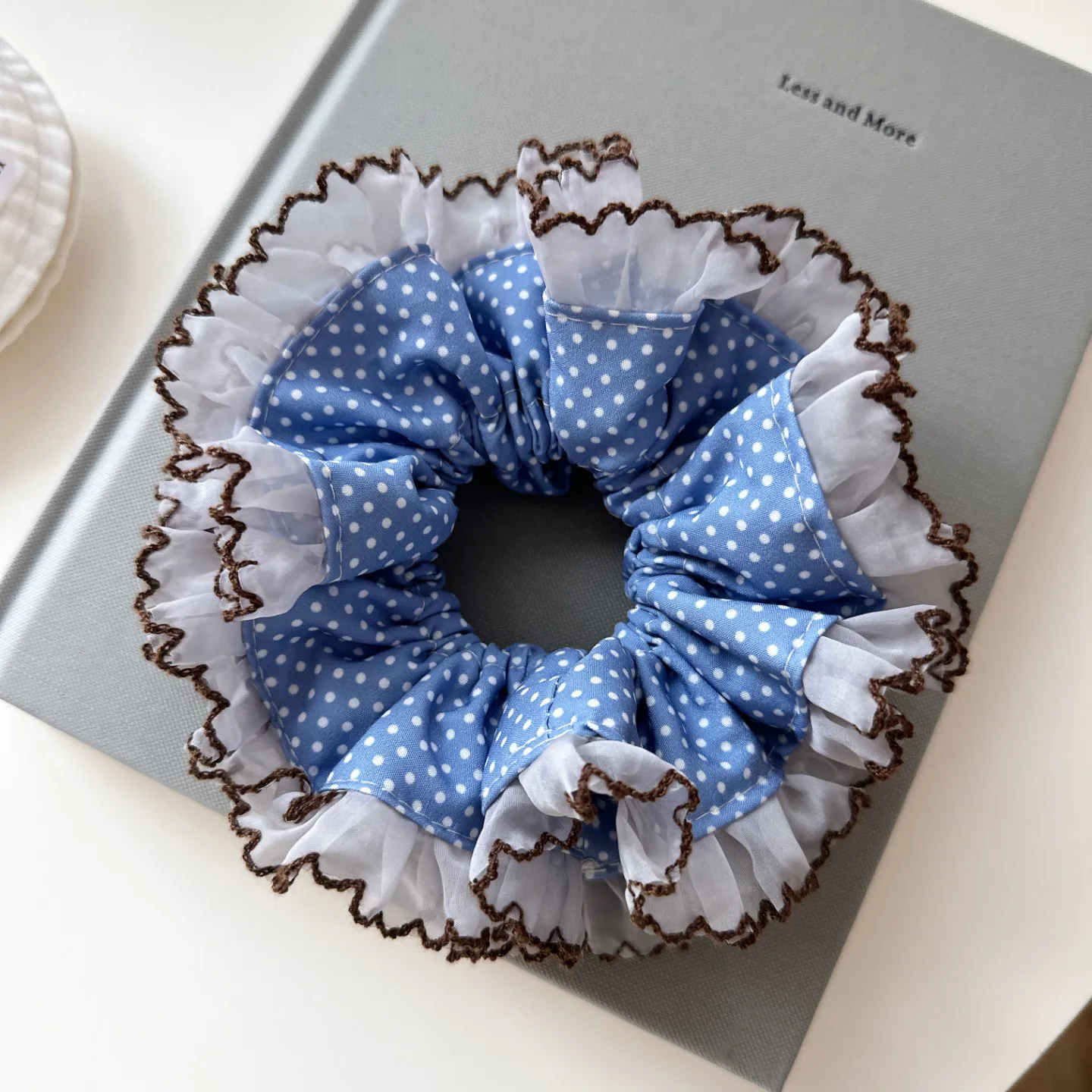 Scrunchie Korean Vintage Blue Polka Dot Lace Trim Premium Bun Hair Holder for Women Retro Style Comfortable Hair Styling Tools