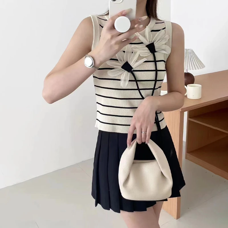 Summer Fashion Chic Flower Knitted Camisole Women Round Neck Sleeveless Striped Tank Top