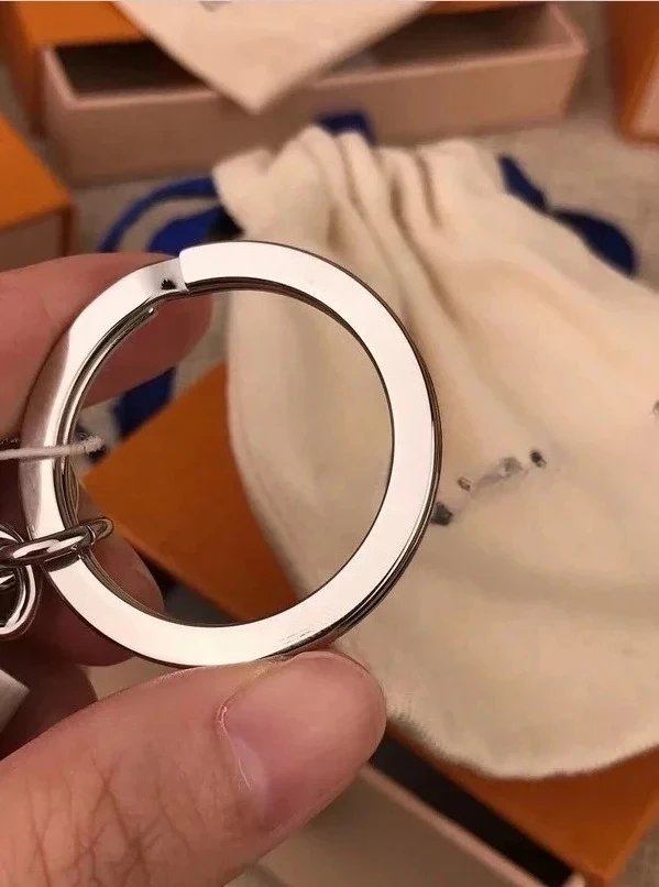 새로운 티타늄 강철 우주 비행사 키 체인 우주 비행사 펜던트 작은 선물 자동차 키 체인 만화 인형 키 체인 펜던트