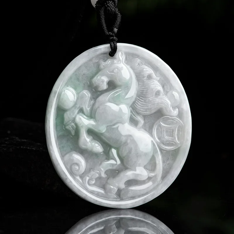 

Natural A Cargo Emerald Handmade Carved Horse Pendant Fashion Boutique Jewelry Men's Women's Zodiac Jade Necklace