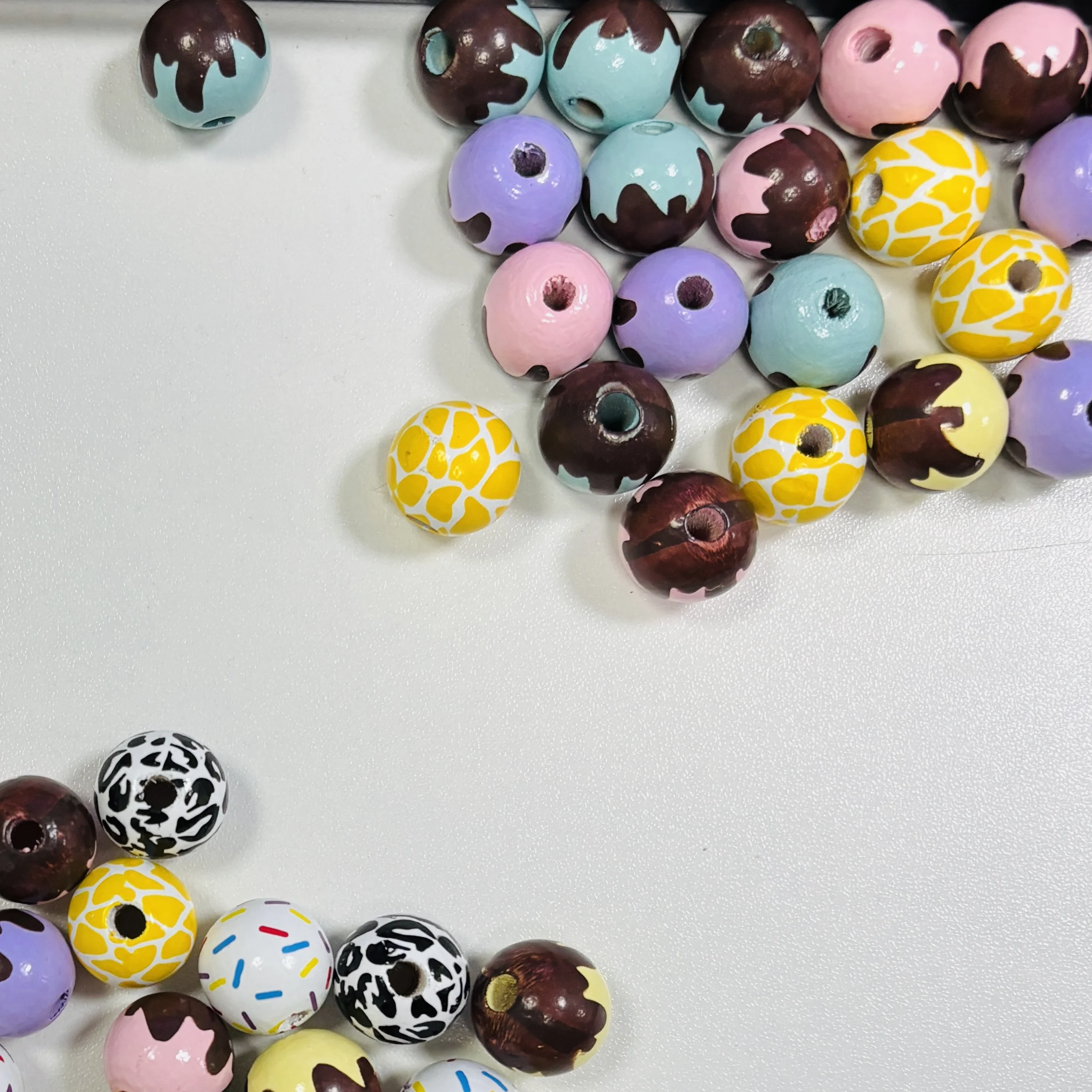 Q138 16mm Leopard-print Cow Pattern Beads Scattered Beads Fashion Cute Handmade Wooden Beads Bracelet Necklace Diy Accessories.