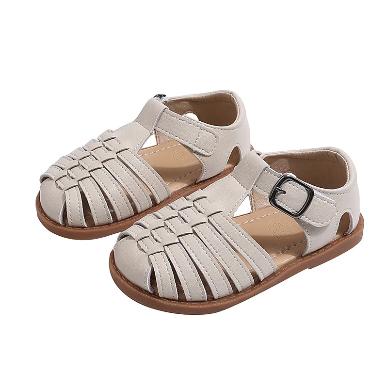 Children's Sandals 2026 Summer New Item Cowhide Soft Sole Fashionable Woven Hollow Out Girls' Beach Shoes Breathable Baby Shoes