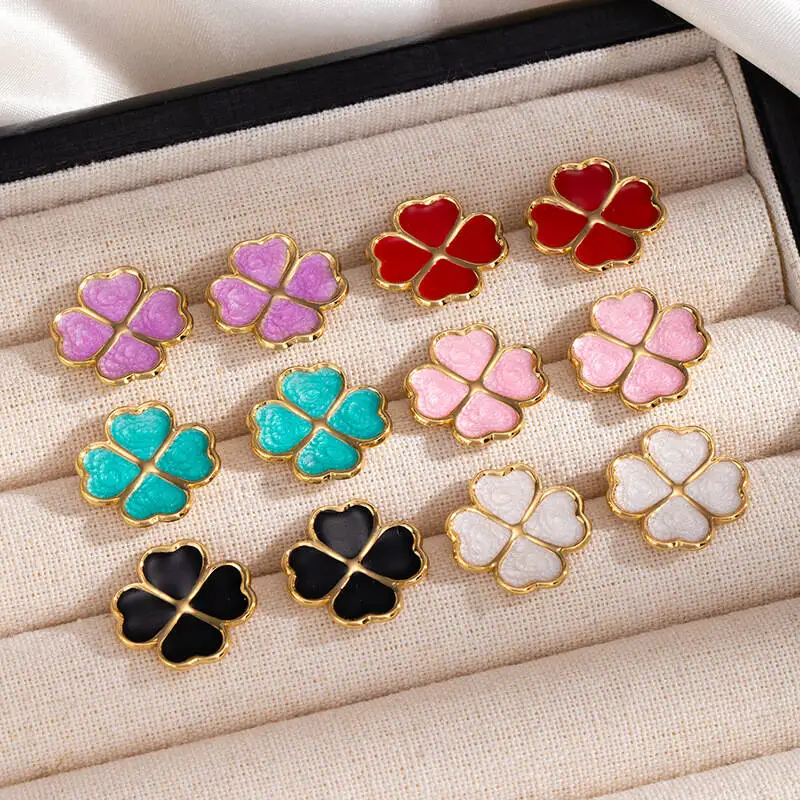 Oil-drop heart-shaped four-leaf clover stainless steel stud earrings - simple elegant, luxurious and exquisite titanium jewelry.