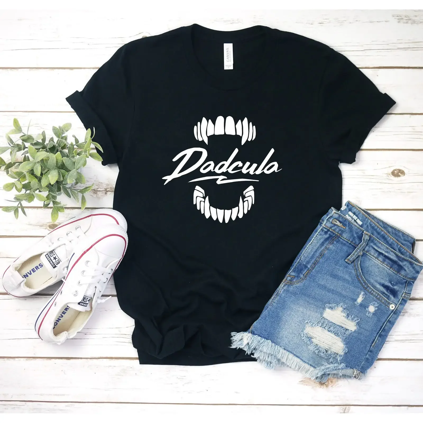 Dadcula Halloween T Shirt Funny Dad Vampire vintage Washed Stylish graphic Top For Everyday Wear Comfortable Casual Unisex