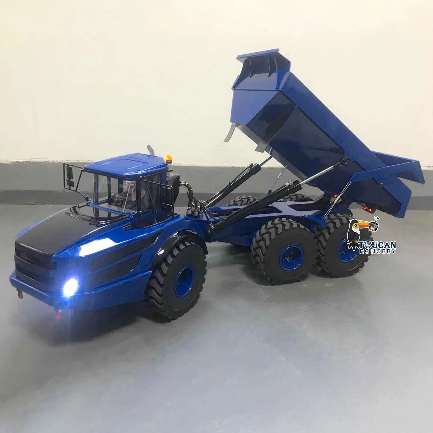 รถบรรทุกจำลอง RTR XDRC ขนาด 1/14 รุ่น A40G แบบขับเคลื่อน 6 ล้อ ทำจากโลหะ สีน้ำเงิน พร้อมระบบไฮดรอลิก ดัมพ์ได้ มีเสียง มีไฟ ควบคุมด้วยวิทยุ ของเล่นมอเตอร์