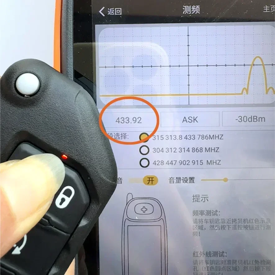 BB Key For Jeep Wrangler 2018 2019 433MHz PCF7939M 4A Chip FCC ID:OHT1130261 Flip Folding Smart Remote Car Key