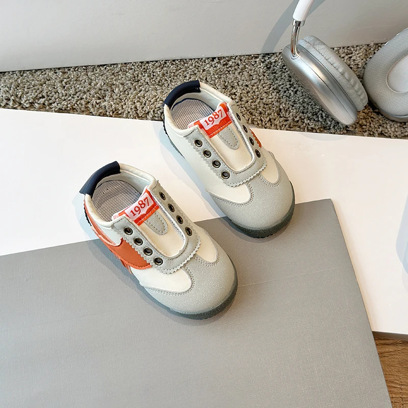 

2025 New Children's Shoes Winter New Style for Boys Girls Soft Soled Comfortable Casual Board Kids Walking Shoes