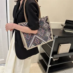 Women Ethnic Style Retro Handbags Portable Shoulder Messenger Crossbody Bags for Outdoor Shopping Traveling Linen Tote Bag