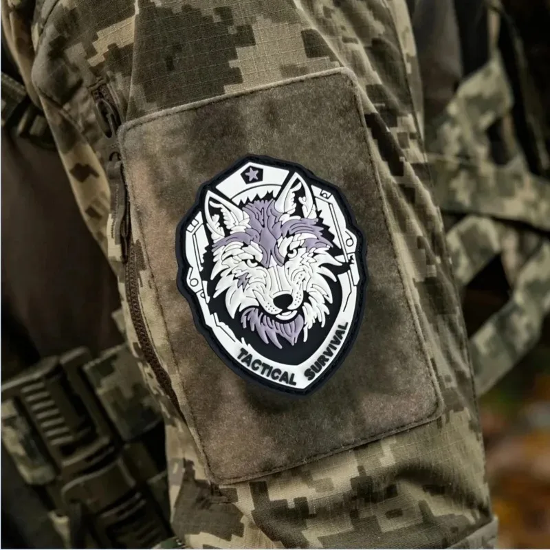 Survival Battle Wolf Morale Badge 3D PVC Tactical Military Patch Clothing Hot Adhesive Patches Backpack Stickers on Clothes