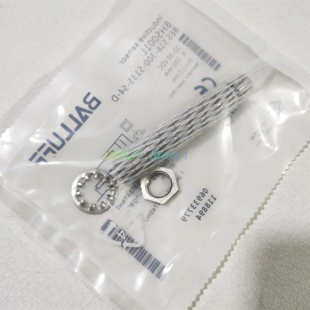 BES 516-300-S135-S4-D BHS001L Pressure Proximity Switch Sensor New High-Quality