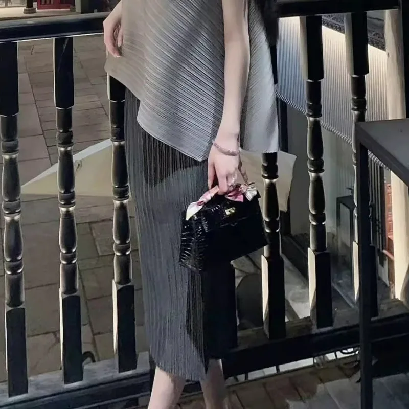 Miyake Summer Pullover Top A-line Split Half Skirt Gray Pleated Set Loose Large Size Stretchy Commuter Office 2 Piece Wearable