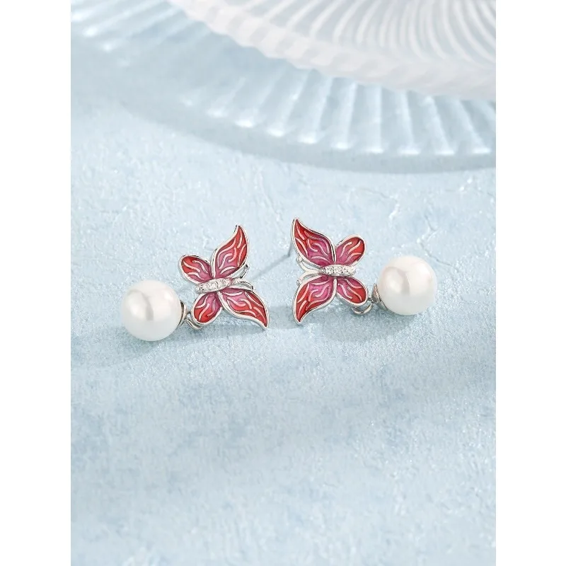 

Ins Wind S925 Серебряные ювелирные изделия Коралловые красные серьги-гвоздики с бабочками Холодный ветер Новые модные серьги-гвоздики Ювелирные изделия