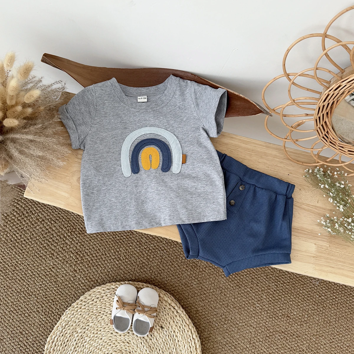 صيف 2025 6M-3Y جديد قصير الأكمام تي شيرت مجموعة لمرحلة ما قبل المدرسة الأطفال قوس قزح مطرزة لطيف الفتيان والفتيات مجموعة