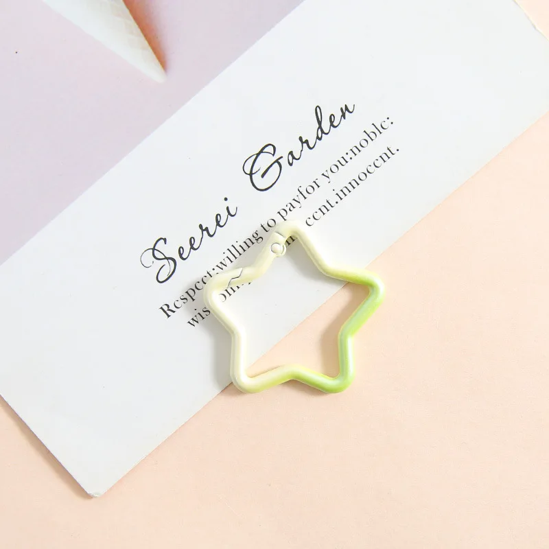 5 Stück/Set Farbverlauf-Schlüsselanhänger in Sternform, Niedliche Schlüsselanhänger mit Karabinerhaken für DIY-Schmuckherstellung und Zubehör – Detail 6