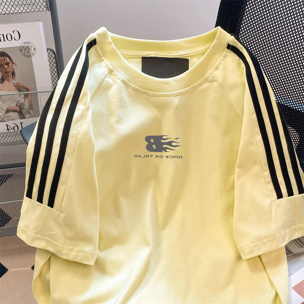 Street Striped Splicing Milky Yellow Short-Sleeved T-Shirts For Men And Women Summer Couples Oversize Half-Sleeved Tops