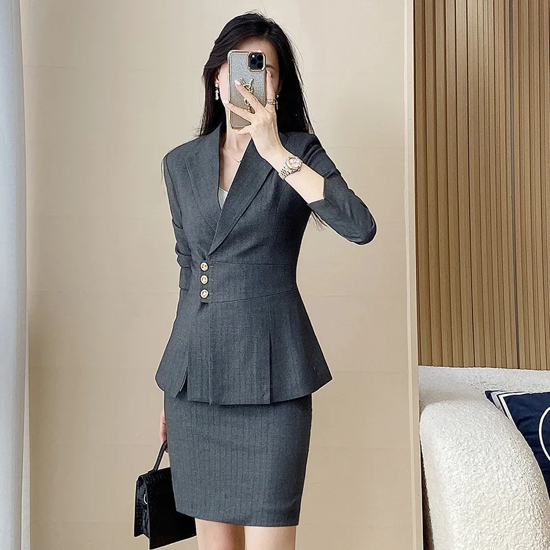 Striped Suit Jacket Female Work Clothes Spring Beauty Salon Jewelry Shop Temperament Overall Hotel Front Desk Business Suit