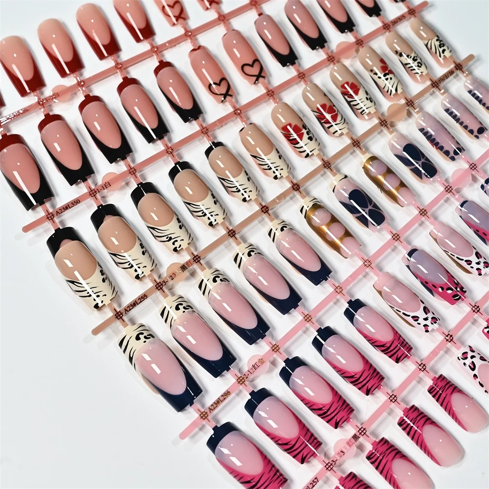 120 faux ongles à presser avec motif vache et cœur rouge, forme carrée longue, style Y2K, ombré noir et rose, étanches, avec lime à ongles