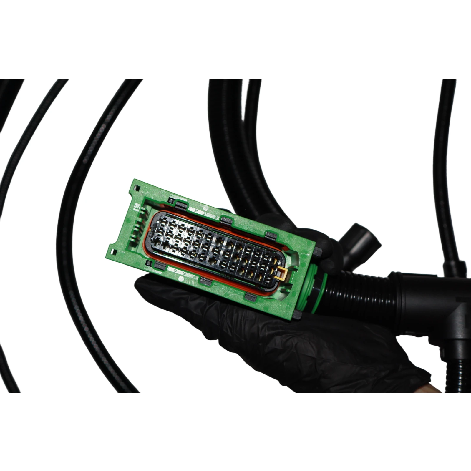 Picture 5: 14622656 VOE14622656 Wiring Harness For Volvo