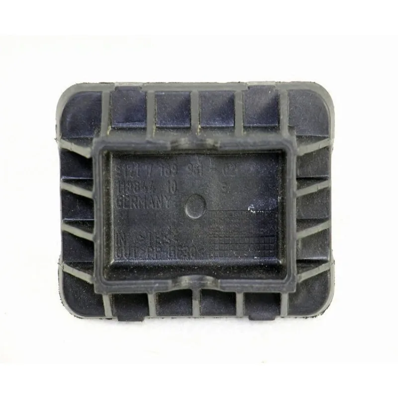 

OEM 7169981 Jack Rubber Automobile Brand New for BMW 118 120 218 220 F35 318 320 323 328 335 2014