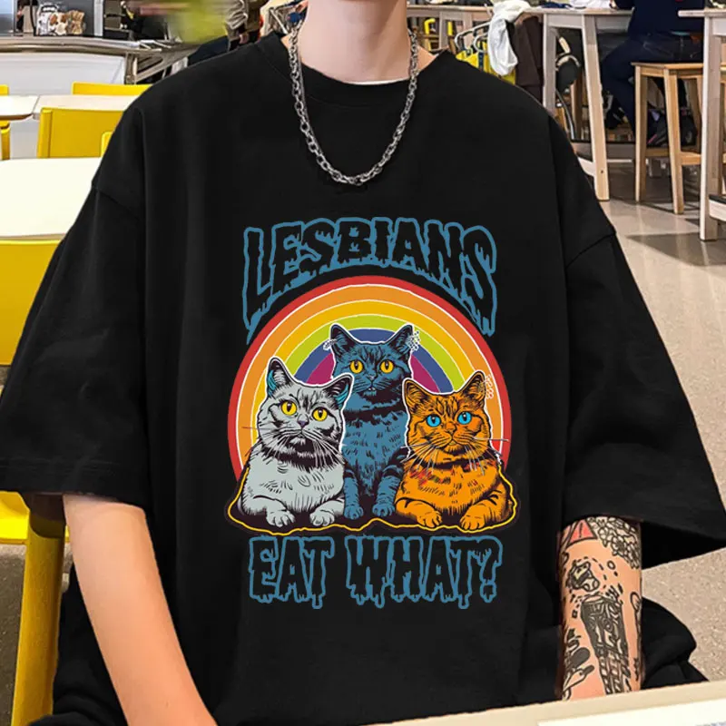 Lesbians Eat What Vintage T-shirt Funny Short Sleeve T Shirts Men Women Summer Fashion Casual Oversized Cotton Tee Shirt Male