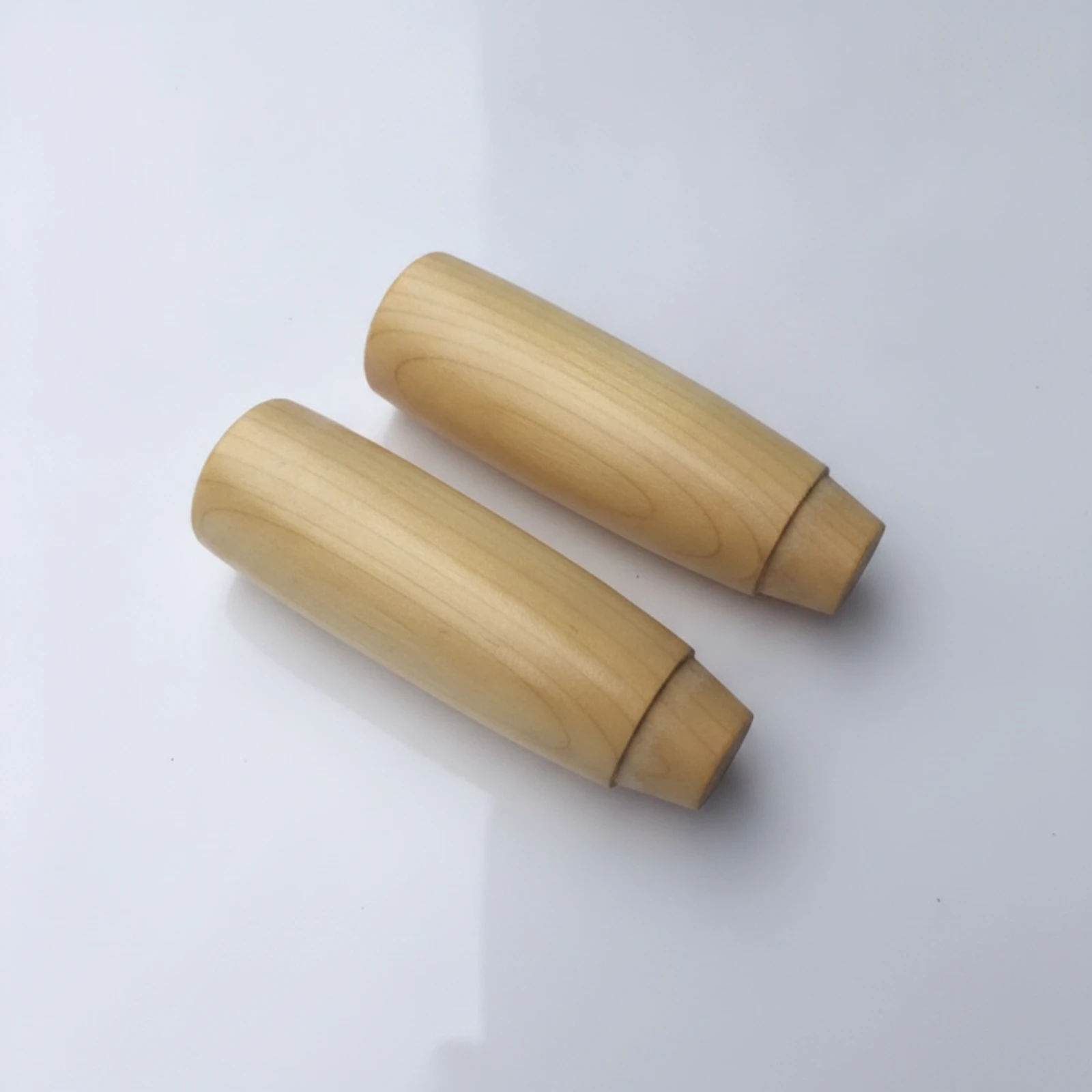 قطعتان من مقابض الشفرات الخشبي - مراجعة Woodworking Oil Finish وسعره