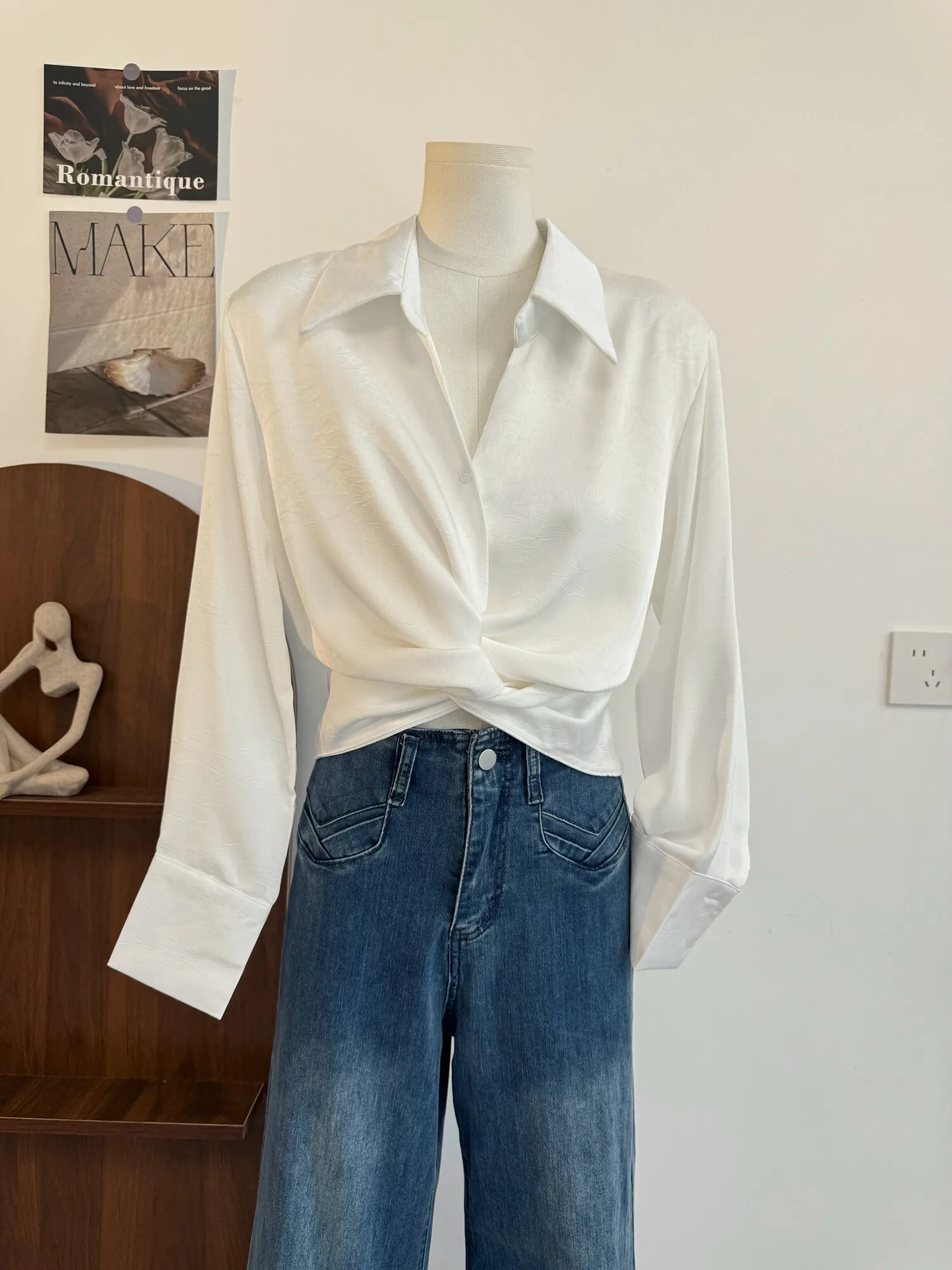 Female Satin Lapel Blouse Autumn New Long Sleeve Cropped Top Korean Fashion Office Ladies Wear Party Dating Street Female Top