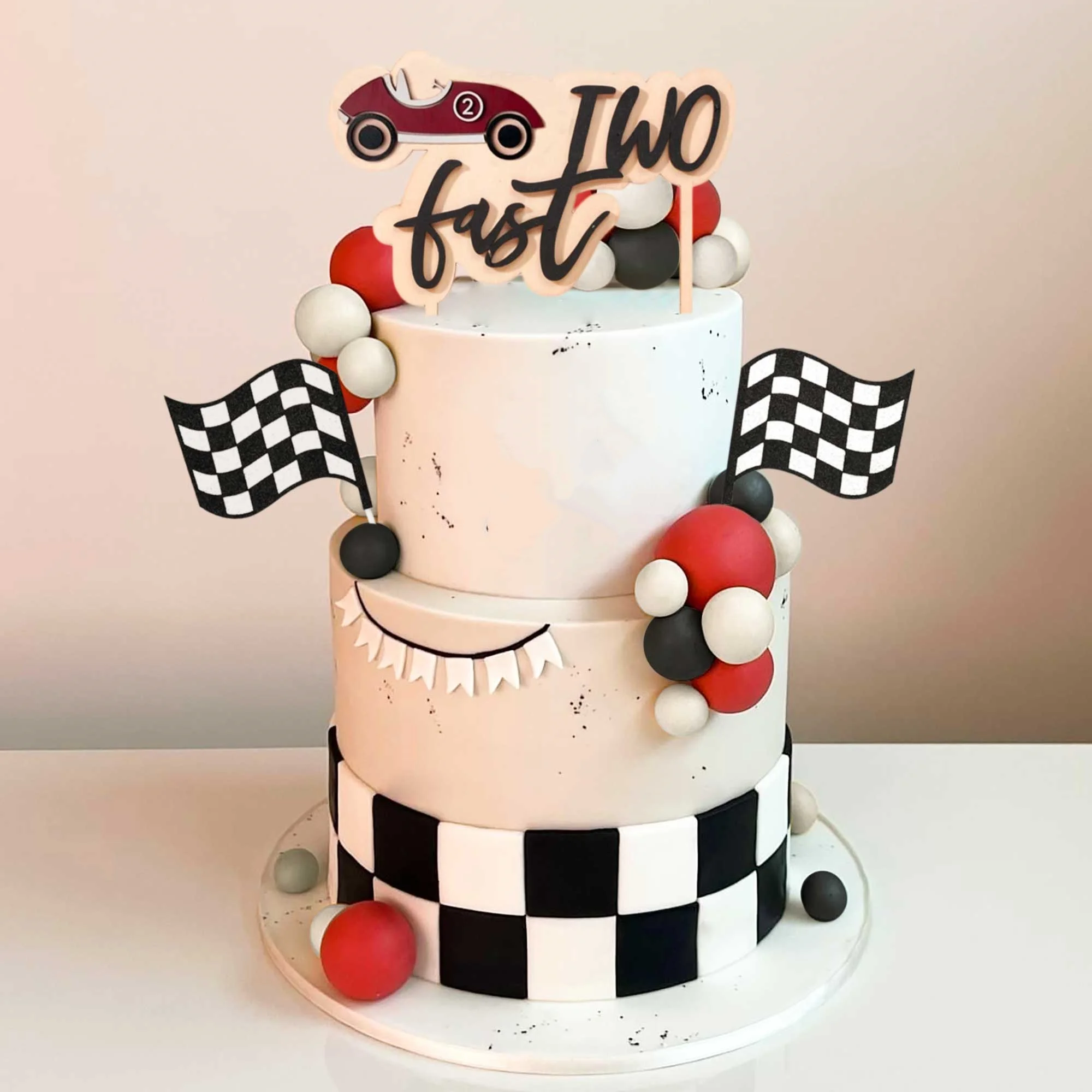 LaVenty Two Fast Cake Topper Rennwagen Geburtstagsdekorationen Partyzubehör für Rennwagen, karierte Flagge, Geburtstagsparty-Zubehör – Detail 3