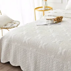 Nordic Embroidered Cotton Quilted Bedspread on the Bed Padded Summer Quilt Blanket Throw Coverlet Home Cubrecam Bed Cover Colcha