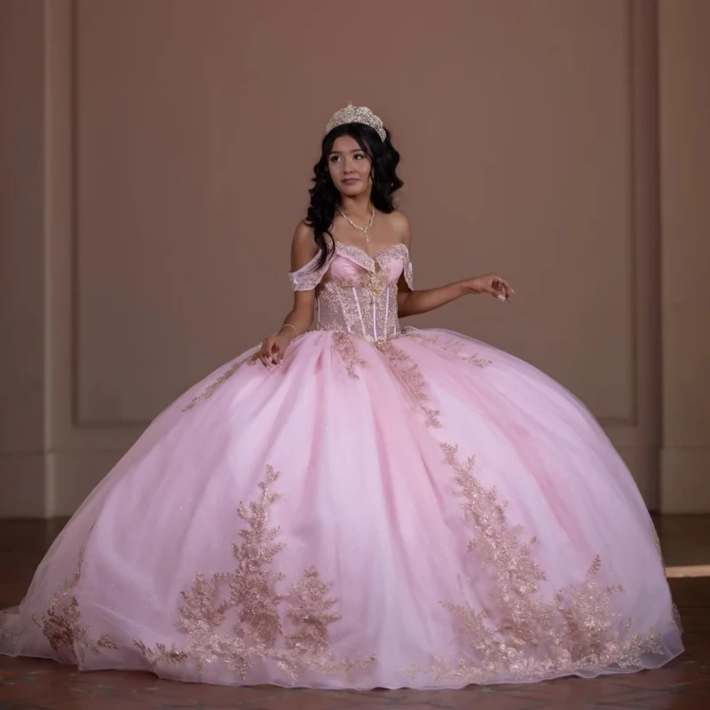 

Light Pink Quinceanera Dress off-shoulder Glitter Crystal Decal Layering Long tail Bow vestidos de 15 Quinceanera ﻿Customized