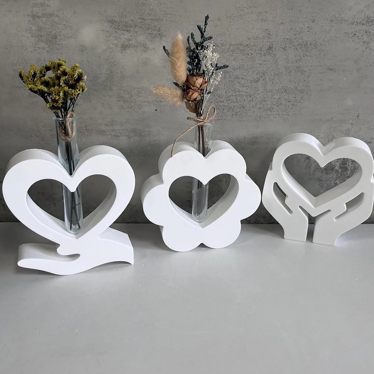 Valentine's Day Love Series Vase Silicone Mold DIY Gypsum Pouring Hand Holding Love Hydroponic Test Tube Mold Holiday Ornament