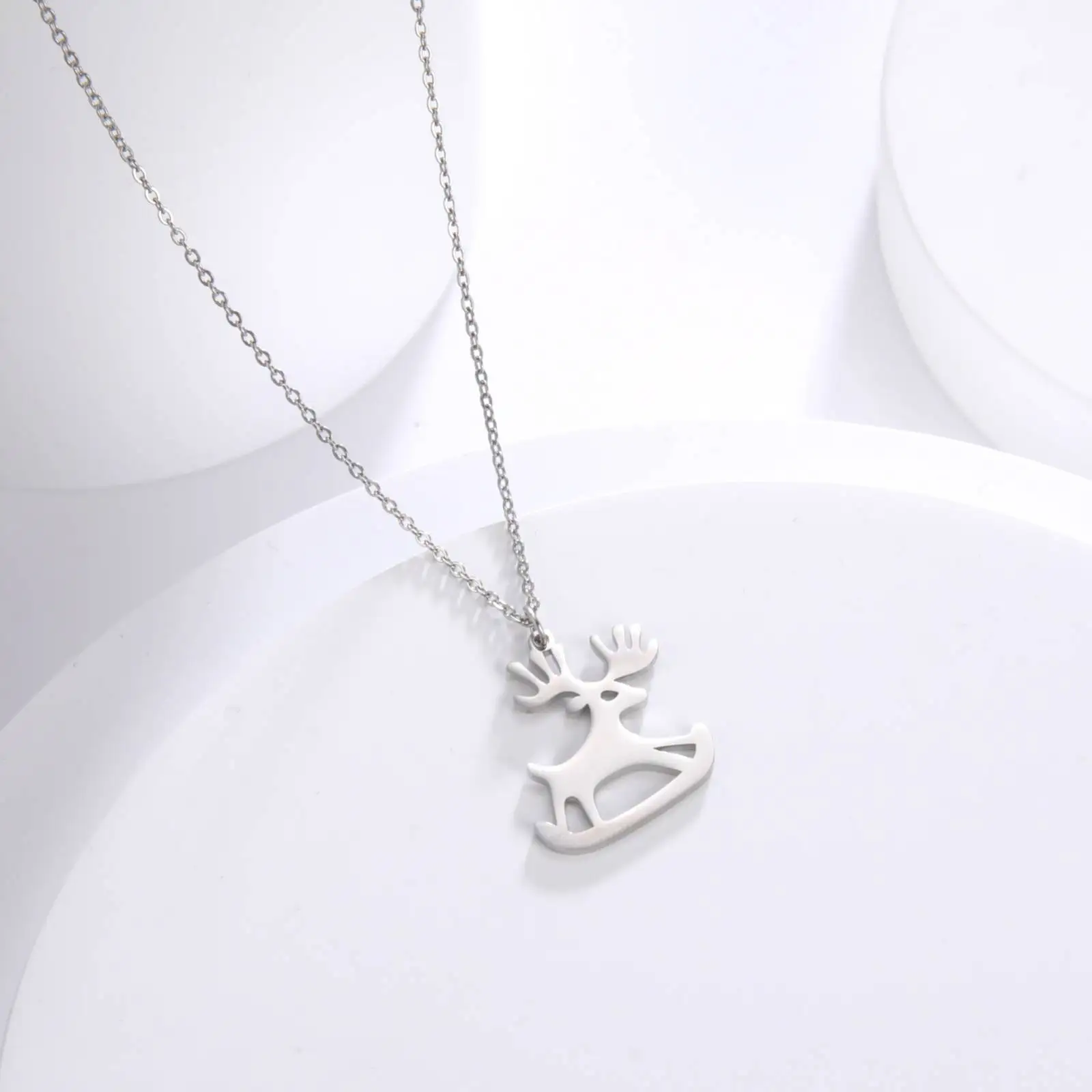 عيد الميلاد مزلقة الرنة قلادة قلادة النساء الرجال هدية مجوهرات من صلب لا يصدأ