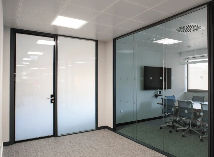 

Dimmable Privacy Switchable Glass PDLC Smart Film Electronic Tinting Film for Home and Office Partition