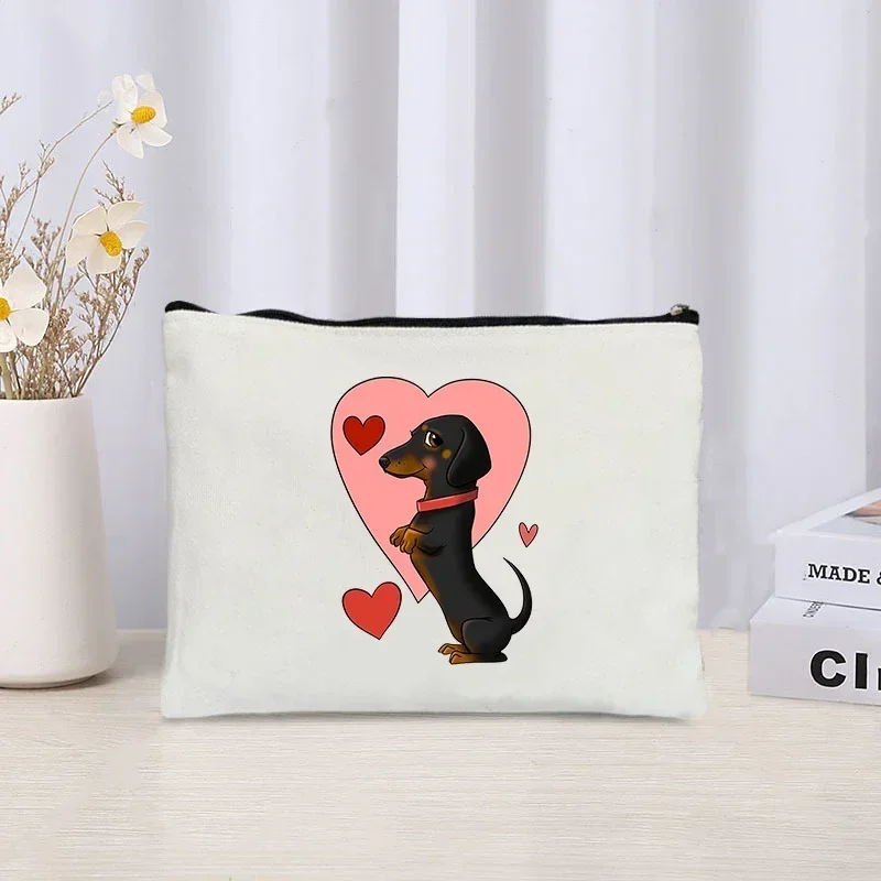 Kawaii Dachshund kotak pensil dompet Makeup Kartun tempat penyimpanan alat tulis siswa kosmetik perjalanan imut dompet parfum desainer