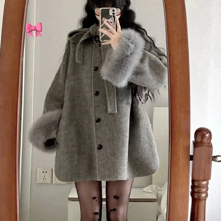 Hebe Style Grey Woolen Coat Women's Autumn Winter New Medium Length Bow Knot Tweed Cloak Coat Small Size Youth Fashion