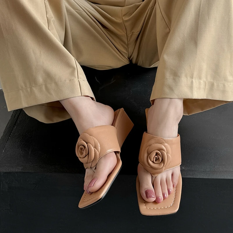 Summer Women Slippers Split Leather Shoes for Women Square Toe Wedges Shoes Open Toe Slingback Women Sandals Flower Flip Flops