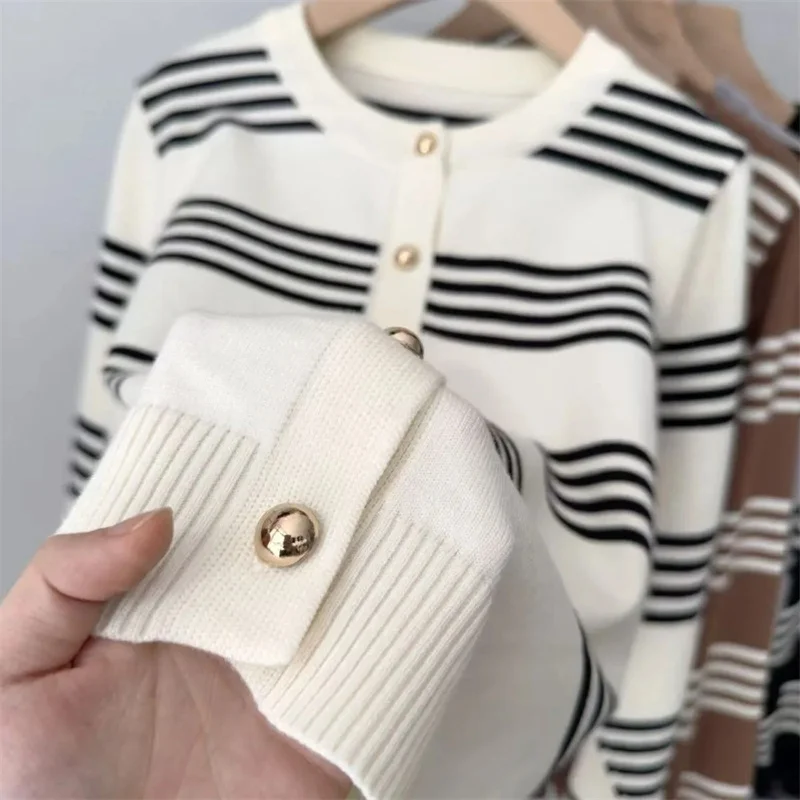 

2025 Ladies High-end Stripe Sweater Cardigan Korean Women Long Sleeves Knitwear Top Autumn Femme Fashion Round Neck Knit