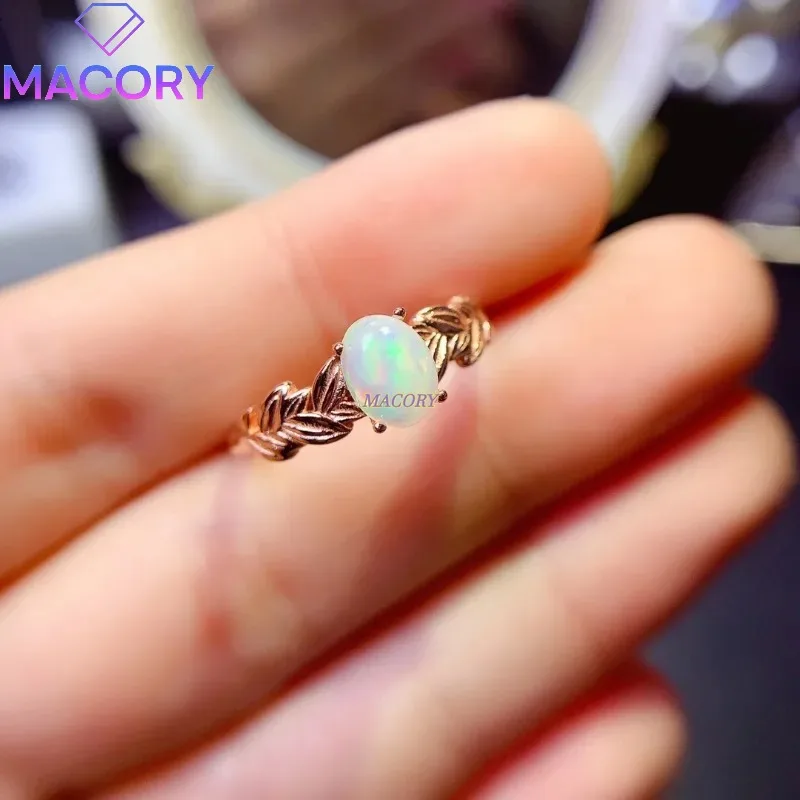

925 Sterling Silver Natural Opal Ring Women's Christmas and New Year Classic Gift Exquisite and Fashionable New