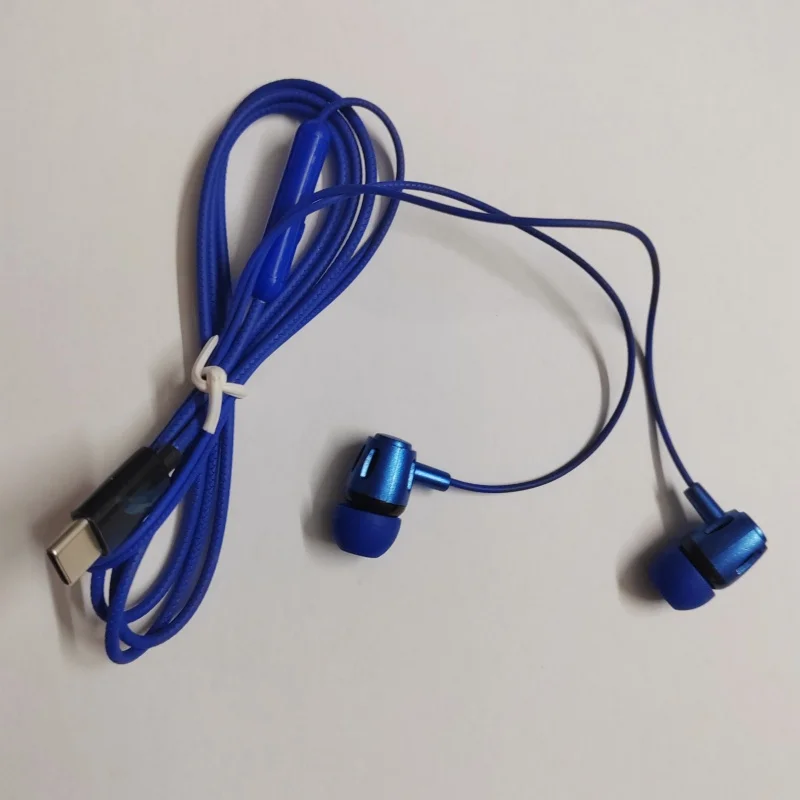 2025 NEW c04 In-ear Wired Earphone For Xiaomi Samsung NOTE 10 NOTE 20 S21 S20 Cellphone Headphones with Mic Wired Headsets