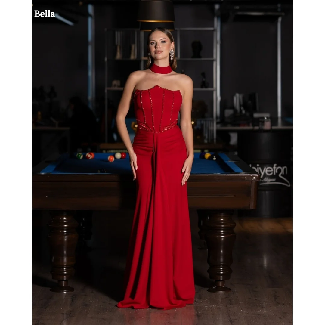 Bella Aangepaste Rode Choker Hals Strapless Kralen Galajurk Ingericht Zeemeermin Vloerlengte Feestjurken formele robes de soirée