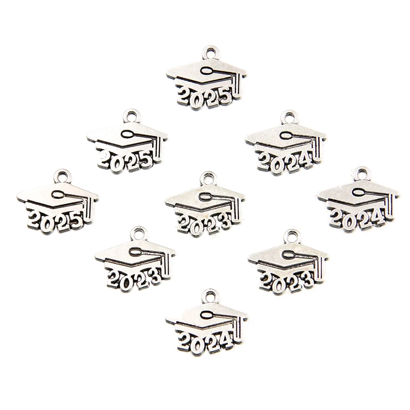 30PCS 14*18mm Metal Alloy Year 2023 2024 2025 2026 Bachelor\'s Hat Charms Graduate Pendant For Jewelry Making DIY Handmade Craft