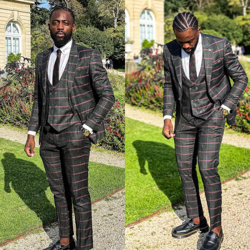 

Classic Plaid Men Suits 3 Pieces Jacket Pants Vest Peaked Lapel Single Breasted Slim Fit Casual Occasion Male Clothing Costume