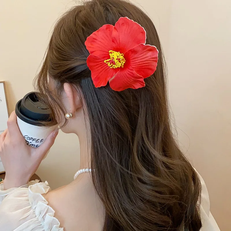 6 Farben Hawaiianische Blumen-Haarspangen für Frauen, Böhmische Schwamm-Blumen-Seitenfransen-Clips, Plumeria-Haarnadeln, Urlaubszubehör K – Detail 6
