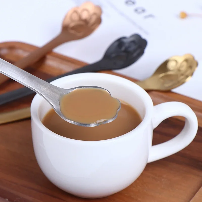 

Tea Coffee Dessert Spoons Cute Kitchen Tools 304 Stainless Steel Creative Cat Paw Claw Hollow Dessert Spoon Milk Stirring Spoon