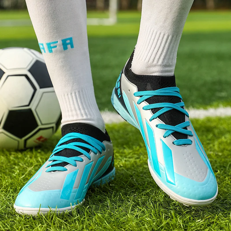 Grass Training Football Field Boots Professional Fast Indoor Soccer Shoes Outdoor Society Cleats Football Shoes Original Sneaker