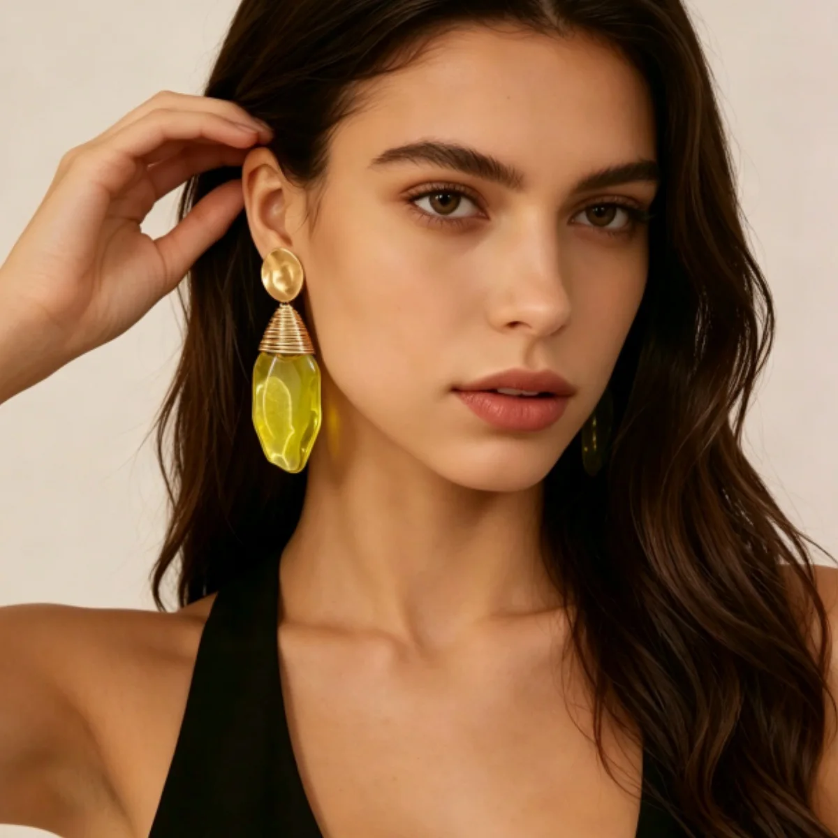 New Luxury Irregular Geometric Resin Drop Earrings for Women Wire Wrapped Translucent Versatile Statement Chic Trendy Party Gift