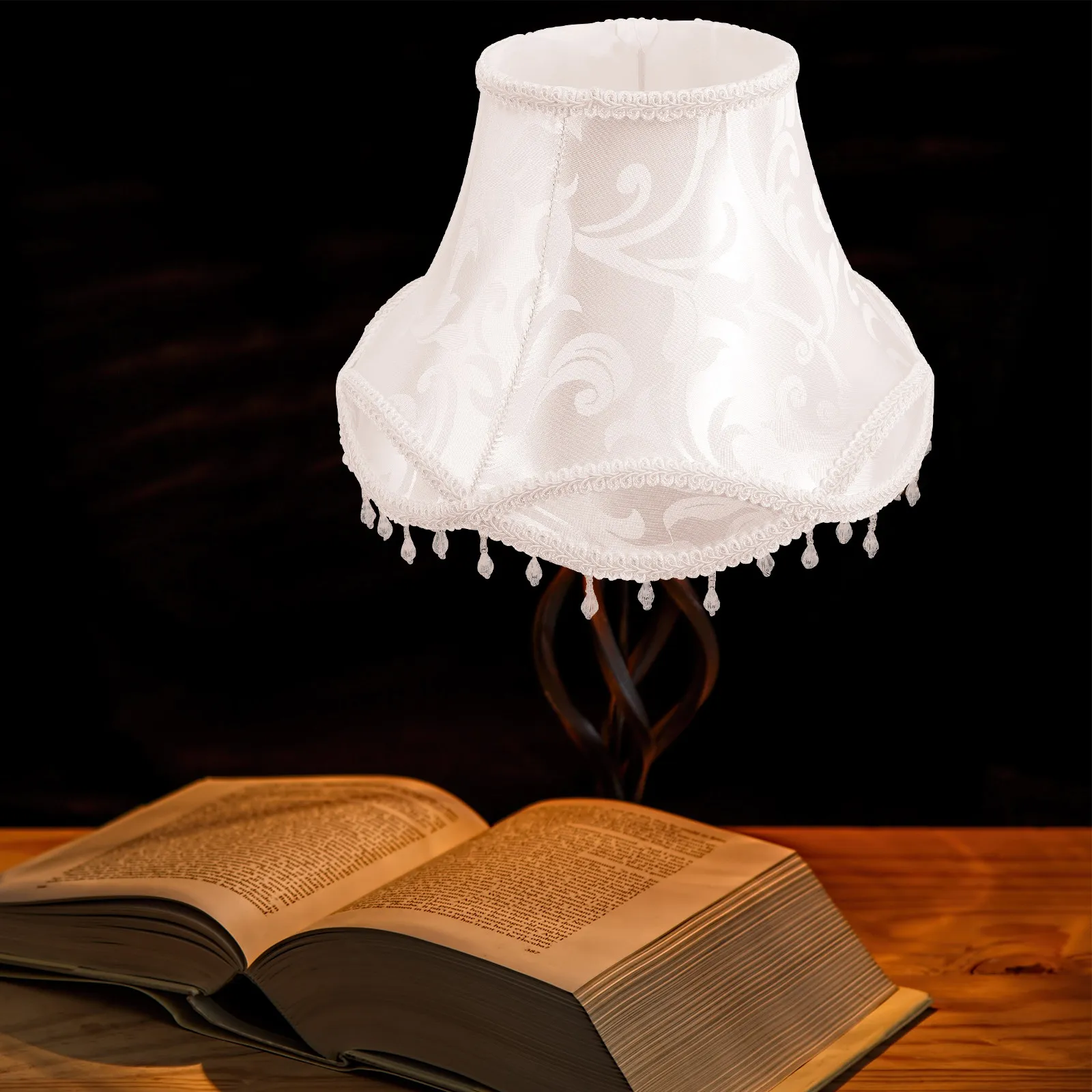 European Style Cloth Art Lamp Shade for Table Lamp E27 Retro Scallop Bell Design with Tassel Bead Fringe Trim Home Decor Light