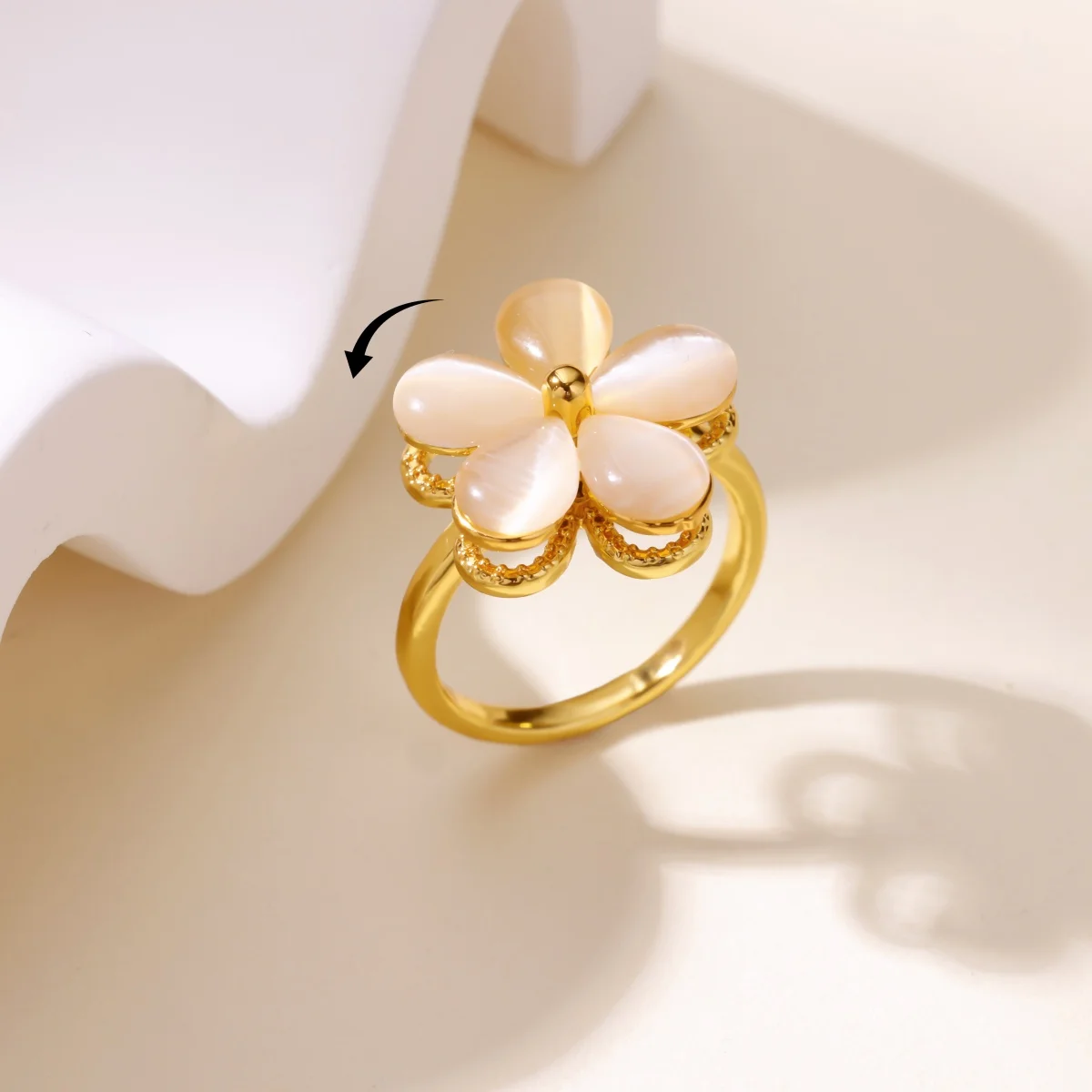 Women\'s Spinner Ring Luxury Four Clover Flower Rings For Man Gold Color Anti-stress Anxiety Fidget Ring Stainless Steel Jewelry