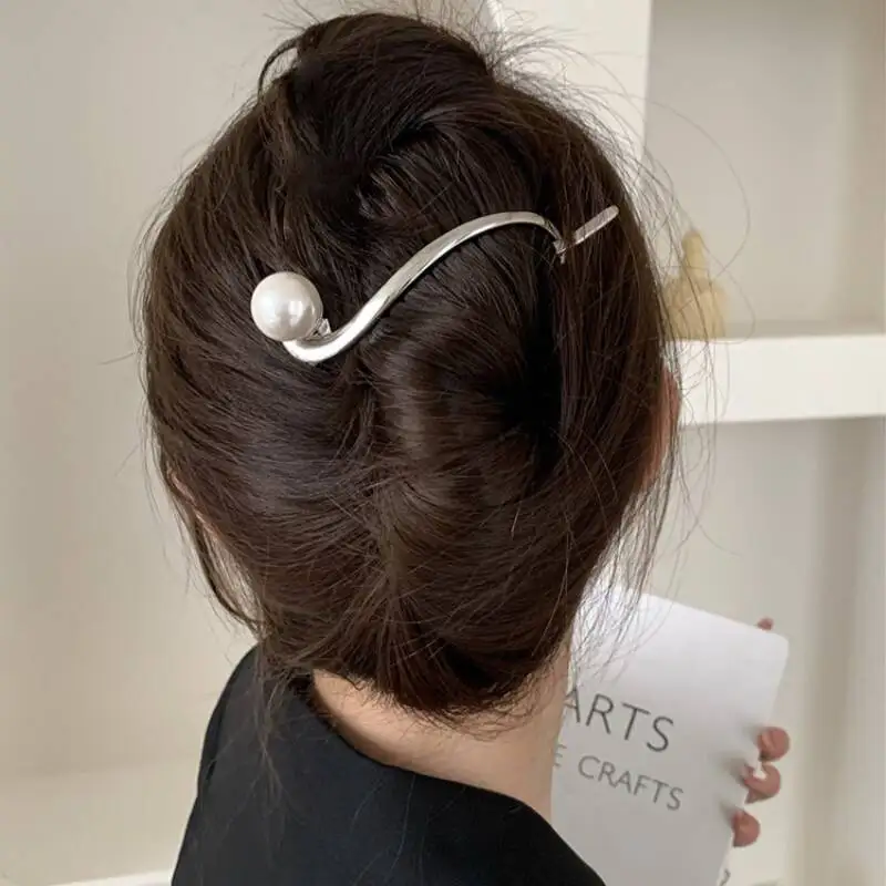1pc Simple Metal Gold Sliver Colored Pearl Hair Grab Clip Elegant Feminine Twist Hair Clip Shark Clip Hair Ornament Jewelry Gift