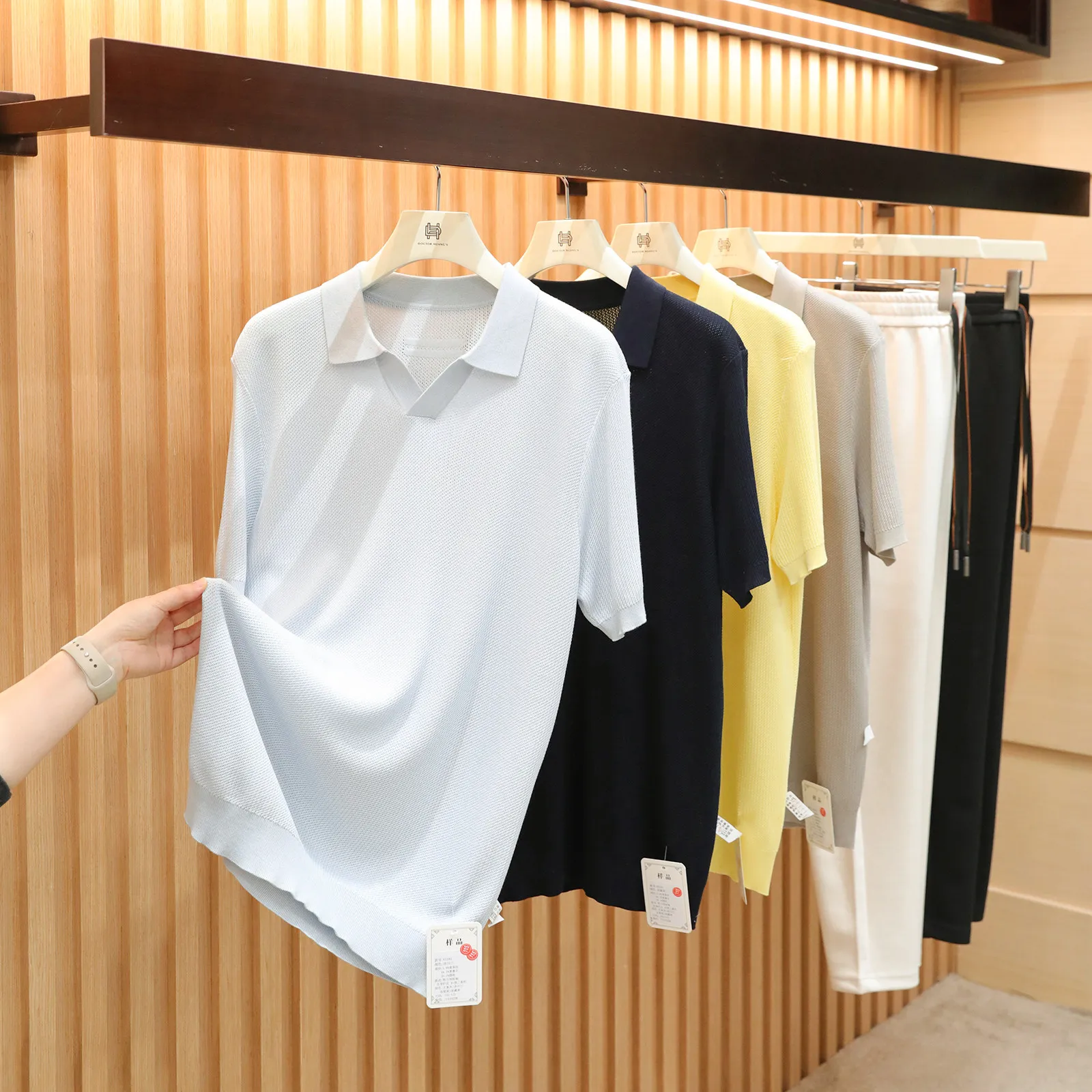 

Italian luxury old money style 2026 summer new Lyocell silk seagull neck knitted short-sleeved POLO shirt